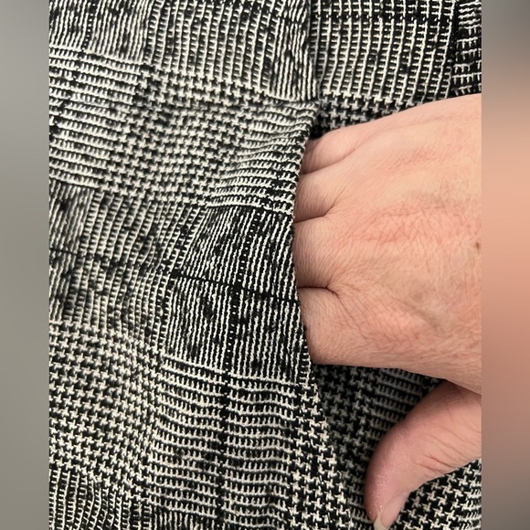 ASOS Men’s Black and White Plaid Dress Pants size 34”x 34” - Picture 8 of 8